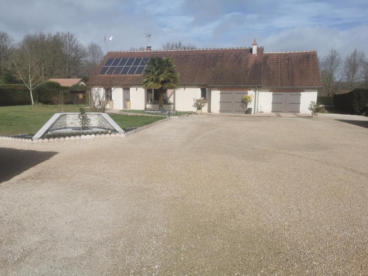 Agréable chambre d’hôte à la campagne Villefranche-sur-Cher Exterior foto
